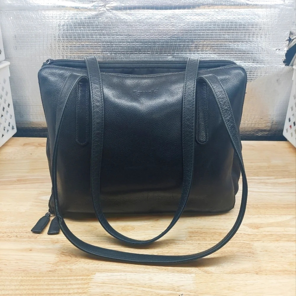 Tignanello Black Pebbled Leather Double Strap Hand Bag Shoulder bag vintage Flaw - Picture 2 of 14